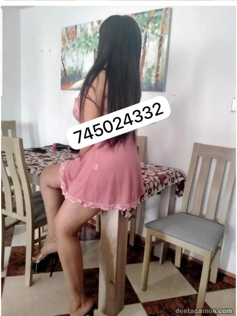 Chica busca chico en Cádiz: 