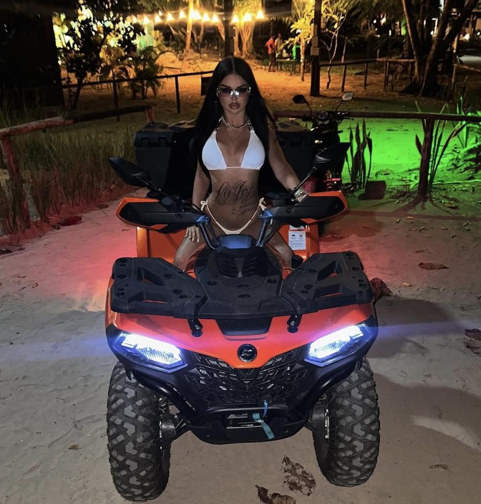 613232912: Chica busca chico en Valencia