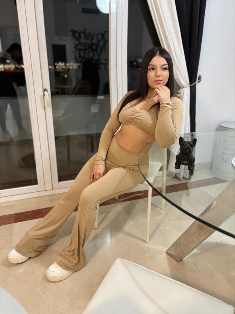 604312702: Chica busca chico en Cádiz