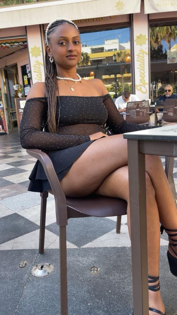 603962751: Chica busca chico en Cádiz