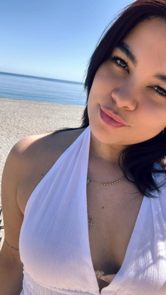Chica busca chico en Almería: 