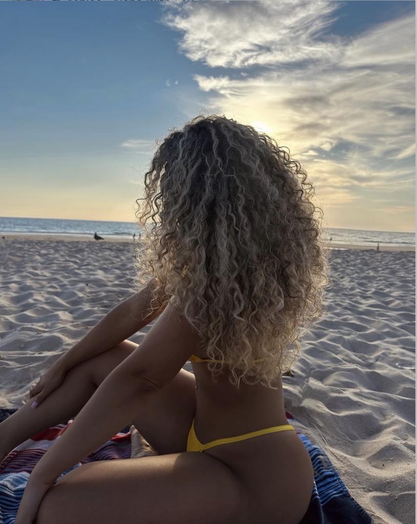 672435448: Chica busca chico en Málaga