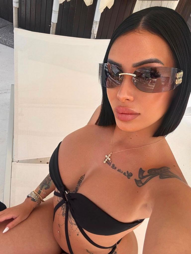 Chica busca chico en Cádiz: Chica busca chico