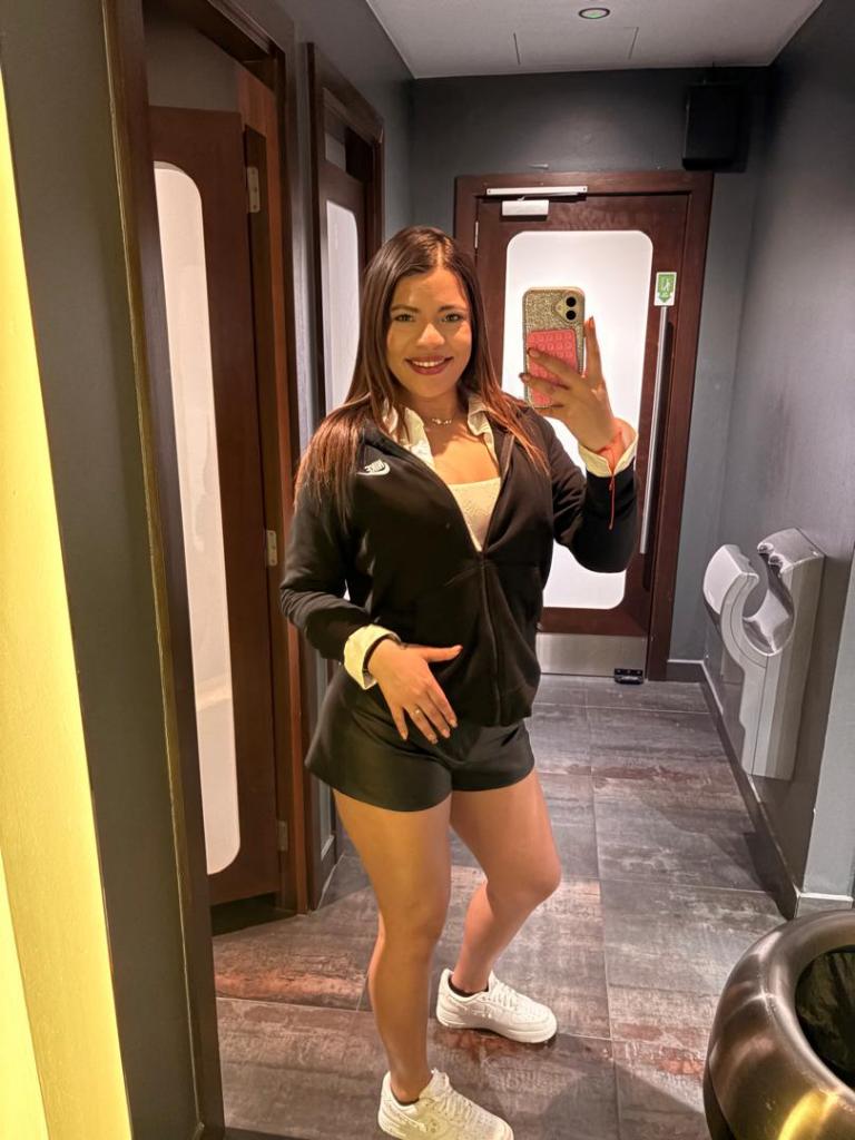 617088513: Chica busca chico en Las Palmas