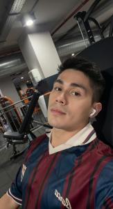 692543750: Chico busca chica en Barcelona