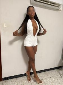 607892215: Chica busca chico en Castellón