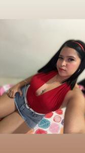 674070956: Chica busca chico en Sevilla