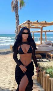 663413335: Chica busca chico en Pontevedra