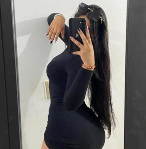 642812855: Chica busca chico en Málaga