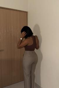 672643348: Chica busca chico en Málaga