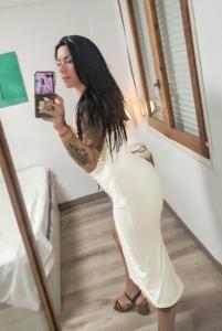 685095317: Chica busca chico en Ibiza