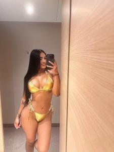 611308240: Chica busca chico en Alicante