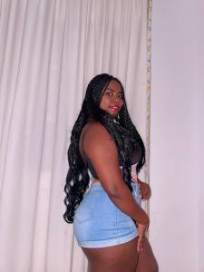 641052957: Chica busca chico en Málaga