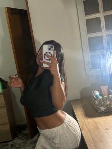 603986721: Chica busca chico en Sevilla