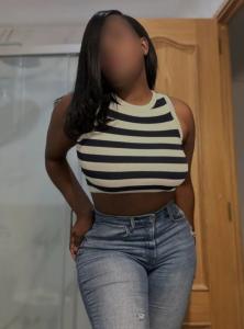 637760583: Chica busca chico en Gerona