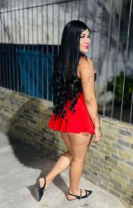 667720305: Chica busca chico en Valencia