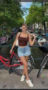 662628917: Chica busca chico en Sevilla