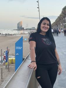 627476935: Chica busca chico en Valencia