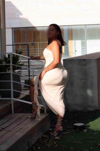 677880774: Chica busca chico en Valencia