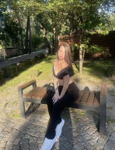 642523311: Chica busca chico en Almería