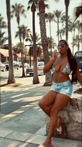 661085611: Chica busca chico en Cádiz