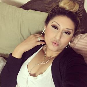 690809663: Chica busca chico en Madrid