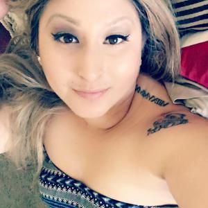 690809663: Chica busca chico en Madrid