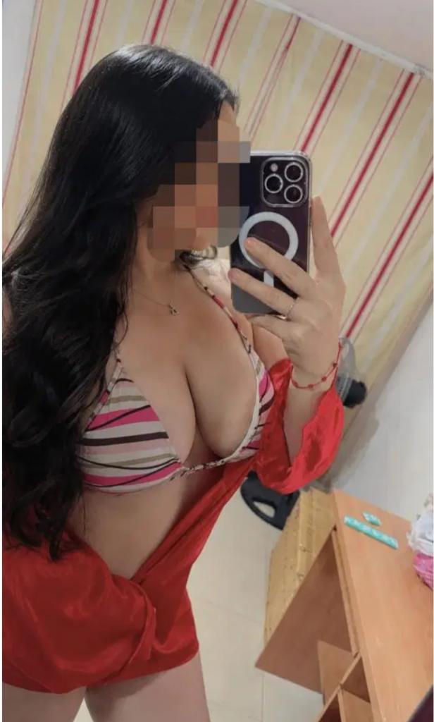 Chica busca chico en Huelva: 