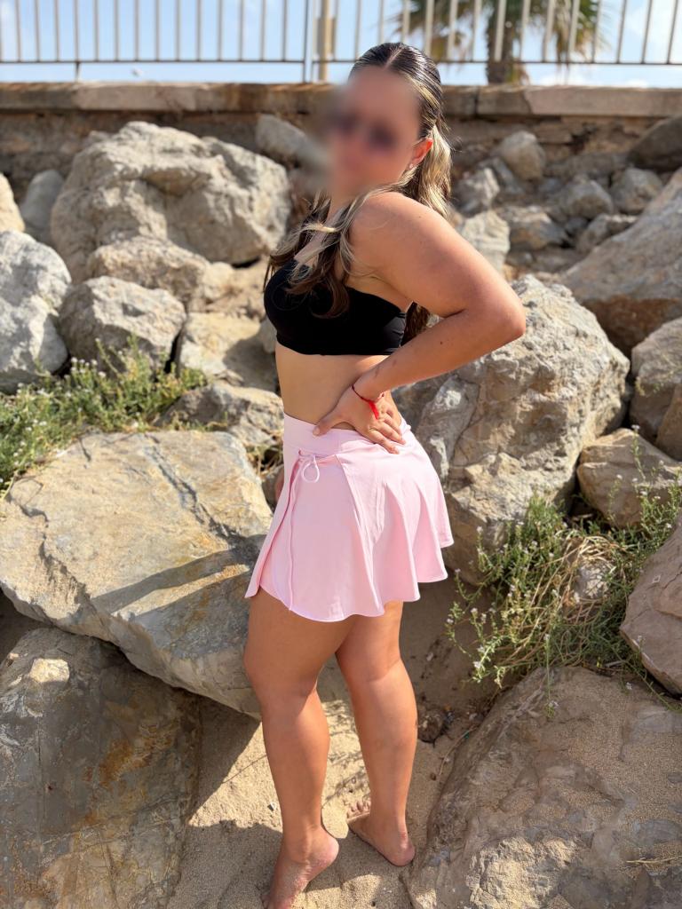 607259418: Chica busca chico en Mallorca