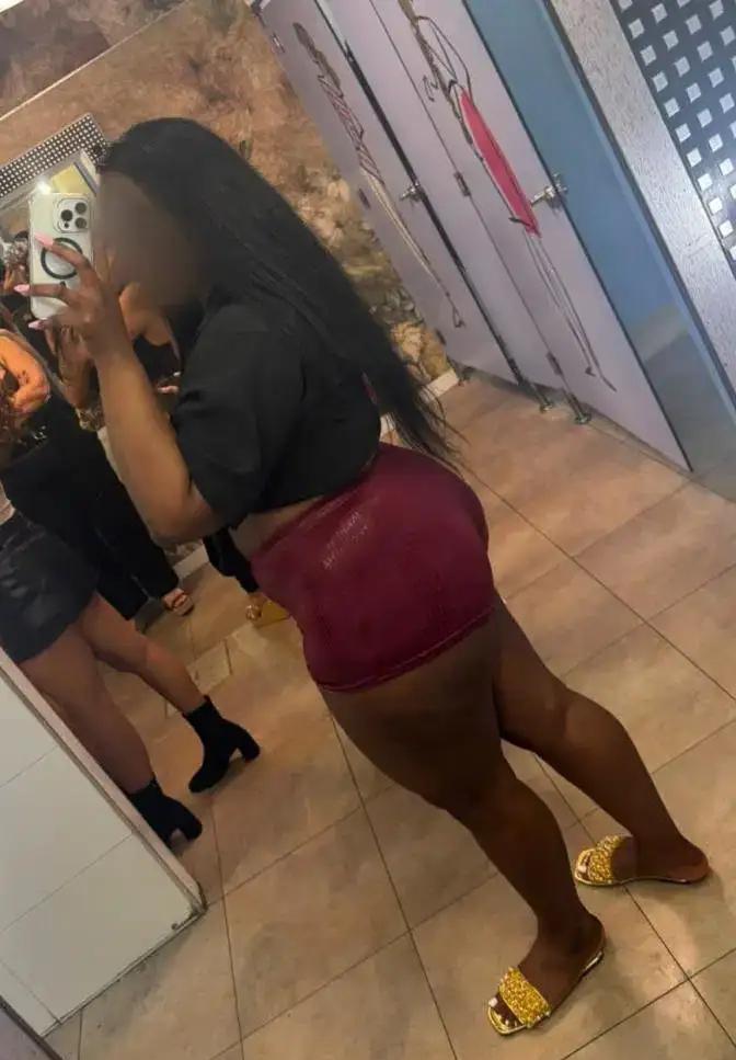 Chica busca chico en Murcia: 
