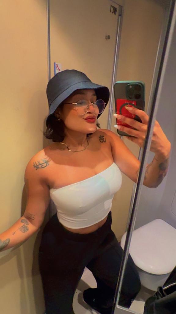 662328188: Chica busca chico en Ceuta