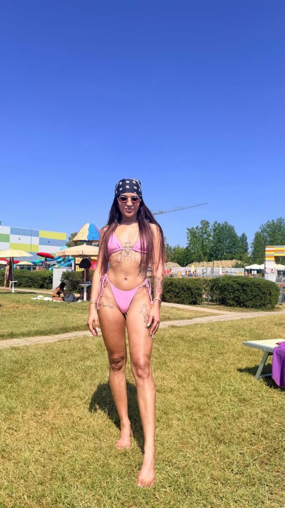 662468033: Chica busca chico en Málaga