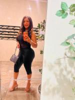 647163074: Chica busca chico en Málaga