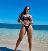 611298339: Chica busca chico en Barcelona