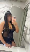 673788065: Chica busca chico en Barcelona