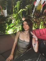 631938620: Chica busca chico en Murcia