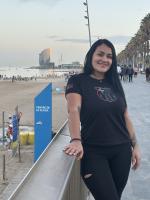 627476935: Chica busca chico en Valencia