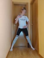 697766701: Chica busca chico en Madrid