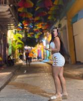 655699529: Chica busca chico en Cádiz