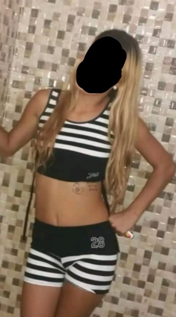 Chica busca chico en Cádiz: 