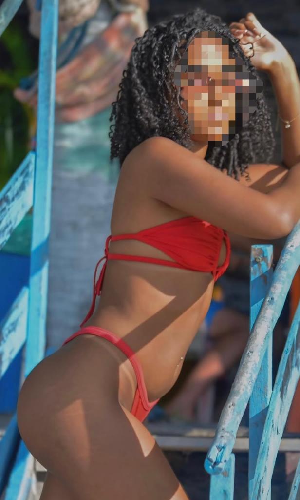 642690430: Chica busca chico en Madrid