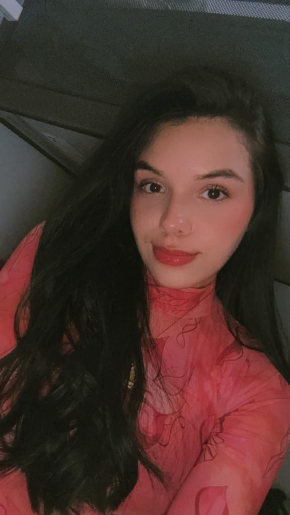 600928115: Chica busca chico en Málaga