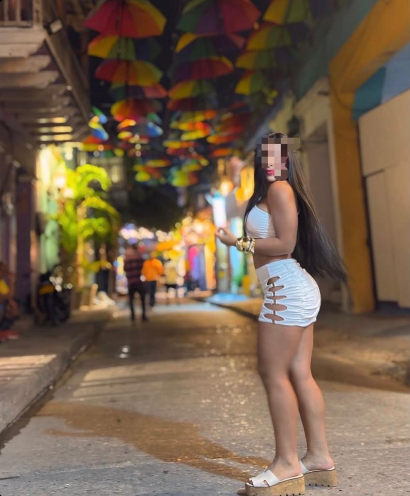 Chica busca chico en Cádiz: Chica busca chico