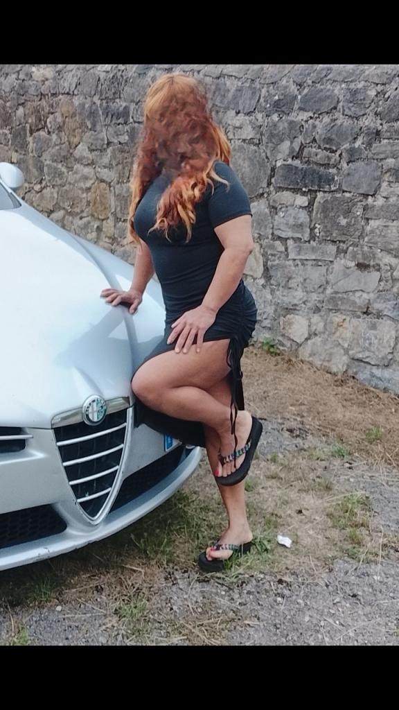 633261685: Chica busca chico en Cantabria