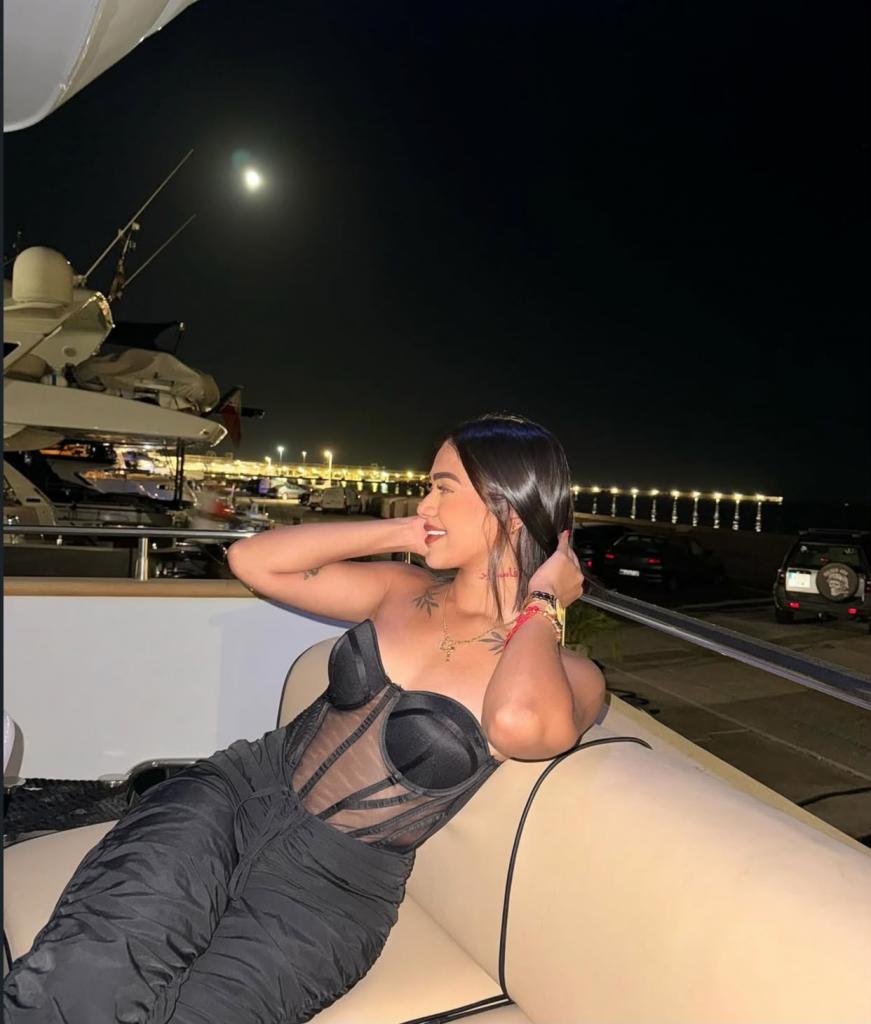 635645289: Chica busca chico en Huelva