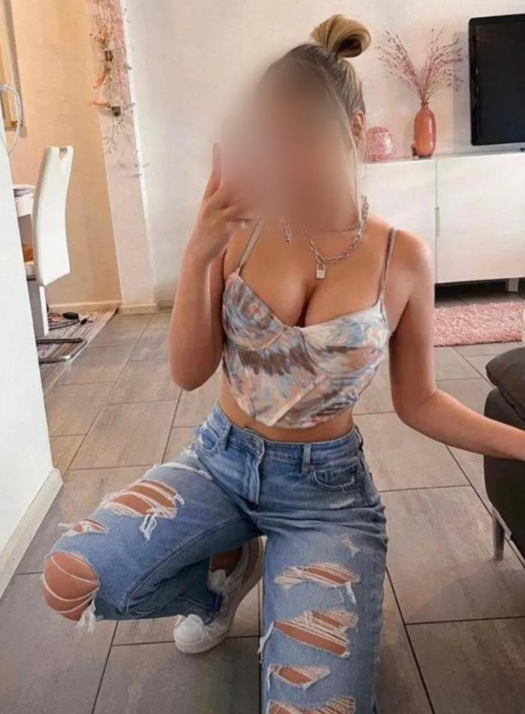 Chica busca chico en Asturias: 