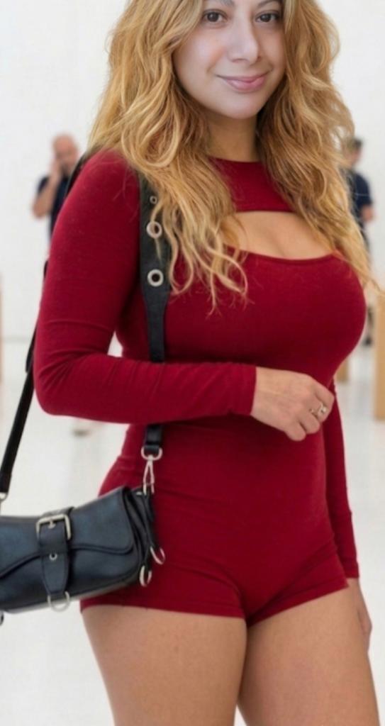 617563885: Chica busca chico en Asturias