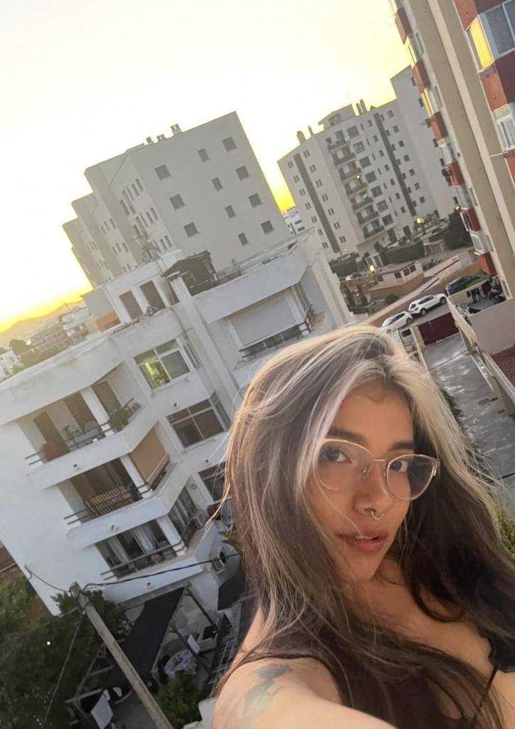 610127274: Chica busca chico en Guipúzcoa