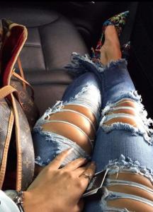 634644959: Chica busca chico en Cantabria