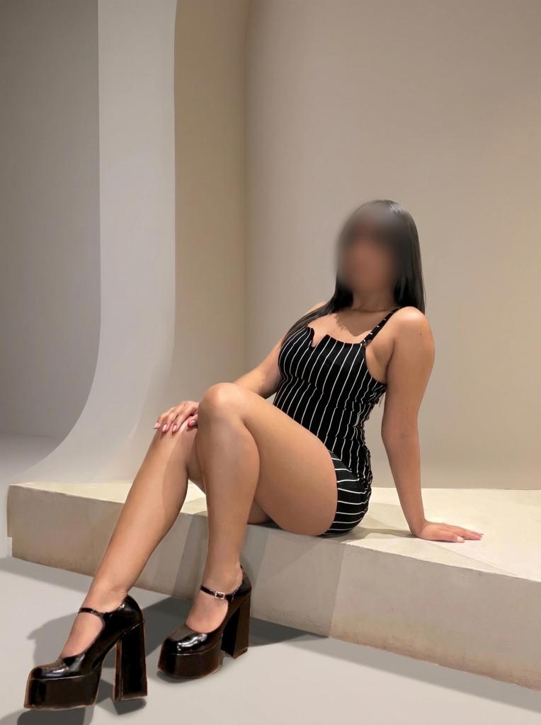 Chica busca chico en Barcelona: 